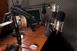 Estaciones_de_Radio Estaciones_de_Radio