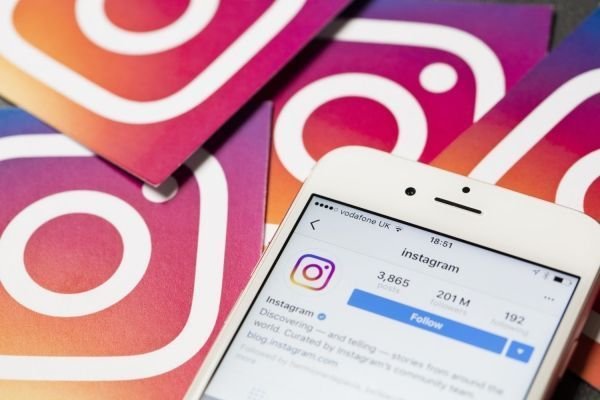 Instagram permitirá seguir hashtags en breve
